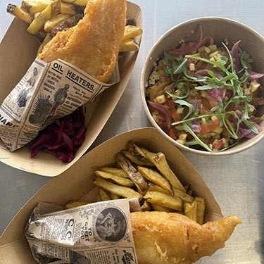 fish and chips avec salade le poisson volant