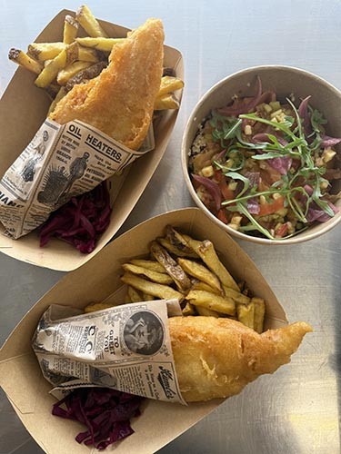fish and chips avec salade le poisson volant
